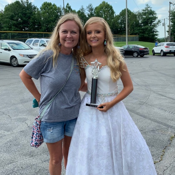 Meet your Posher, Matida - Picture 1 of 1